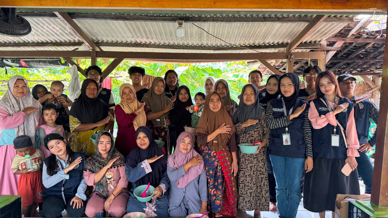 Pembuatan Pupuk Organik sebagai Upaya Mendukung Pertanian Berkelanjutan di Desa Jayamakmur